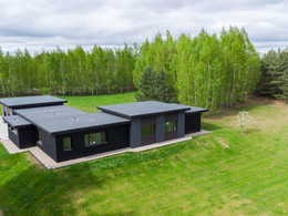 Parduodamas namas Paraisčių k., 180.15 kv.m ploto, 1 aukštai